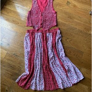 𝅺Shelly &‎ Arnold Vintage Vest and Skirt Set